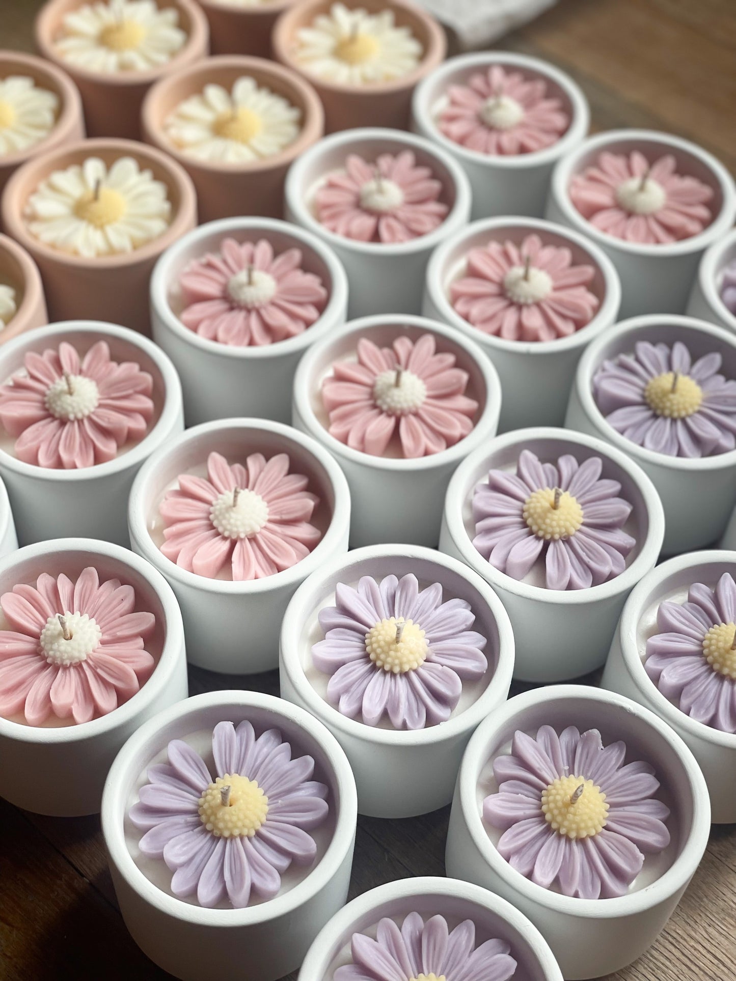 Geurkaarsjes op maat met bloemen